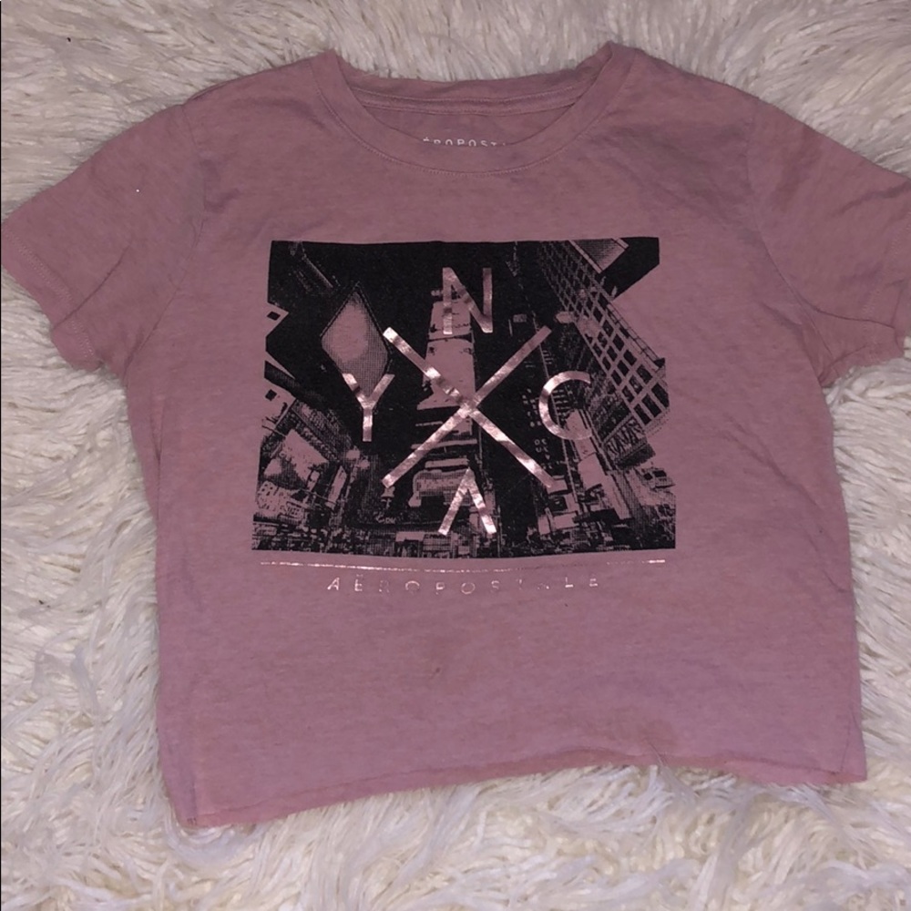 Cropped Aeropostale tee